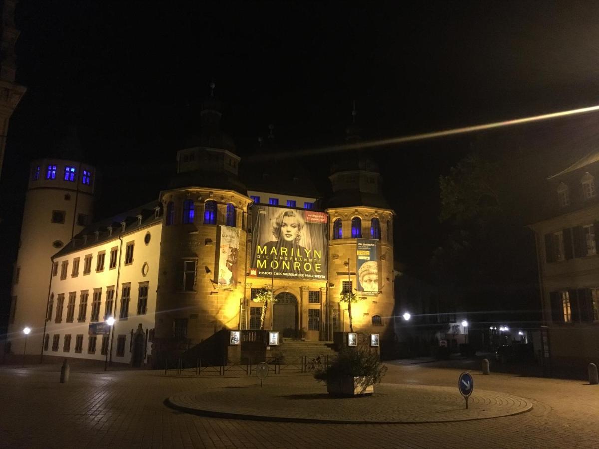 Alte Heimat Leilighet Schwegenheim Eksteriør bilde